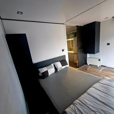 Houseboat Apartment Belgrade